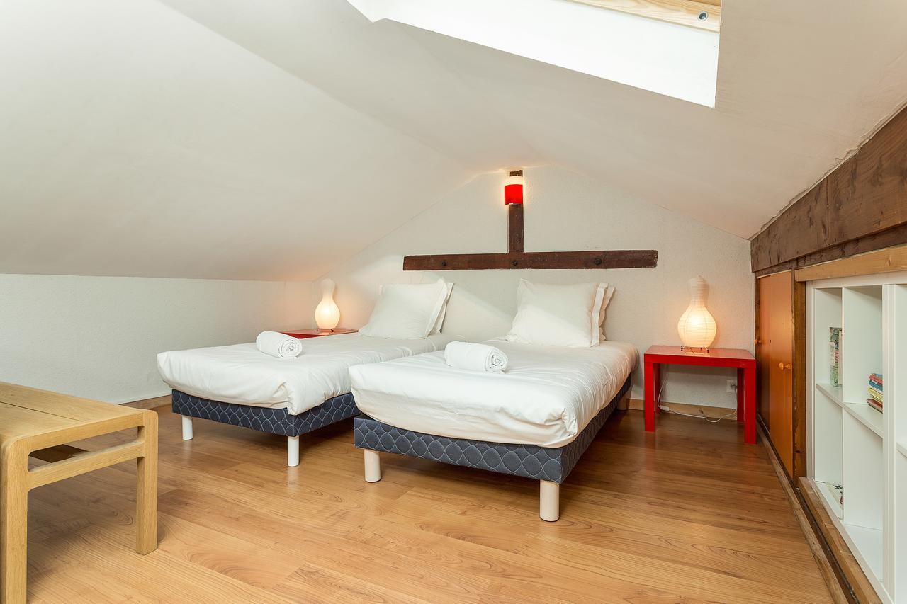 Apartment Maisonnee - A Charming Chamonix Haven Buitenkant foto